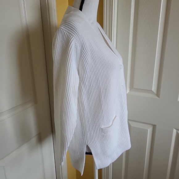 LIZ BAKER VINTAGE WHITE BUTTON DOWN SWEATER, SIZE M, PETITE - Picture 5 of 10